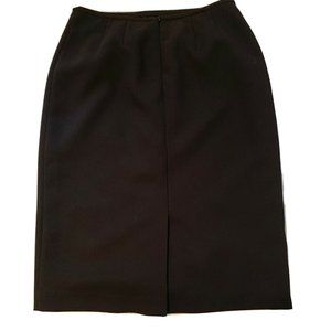 Jones Studio Straight Black Knee Length Size 4